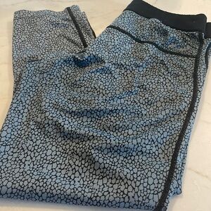 NIKE CROP RUNNING DRY FIT LEGGINGS